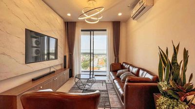 Cho thuê Hưng Phúc 2PN View Biệt Thự Giá 19tr full nội thất.