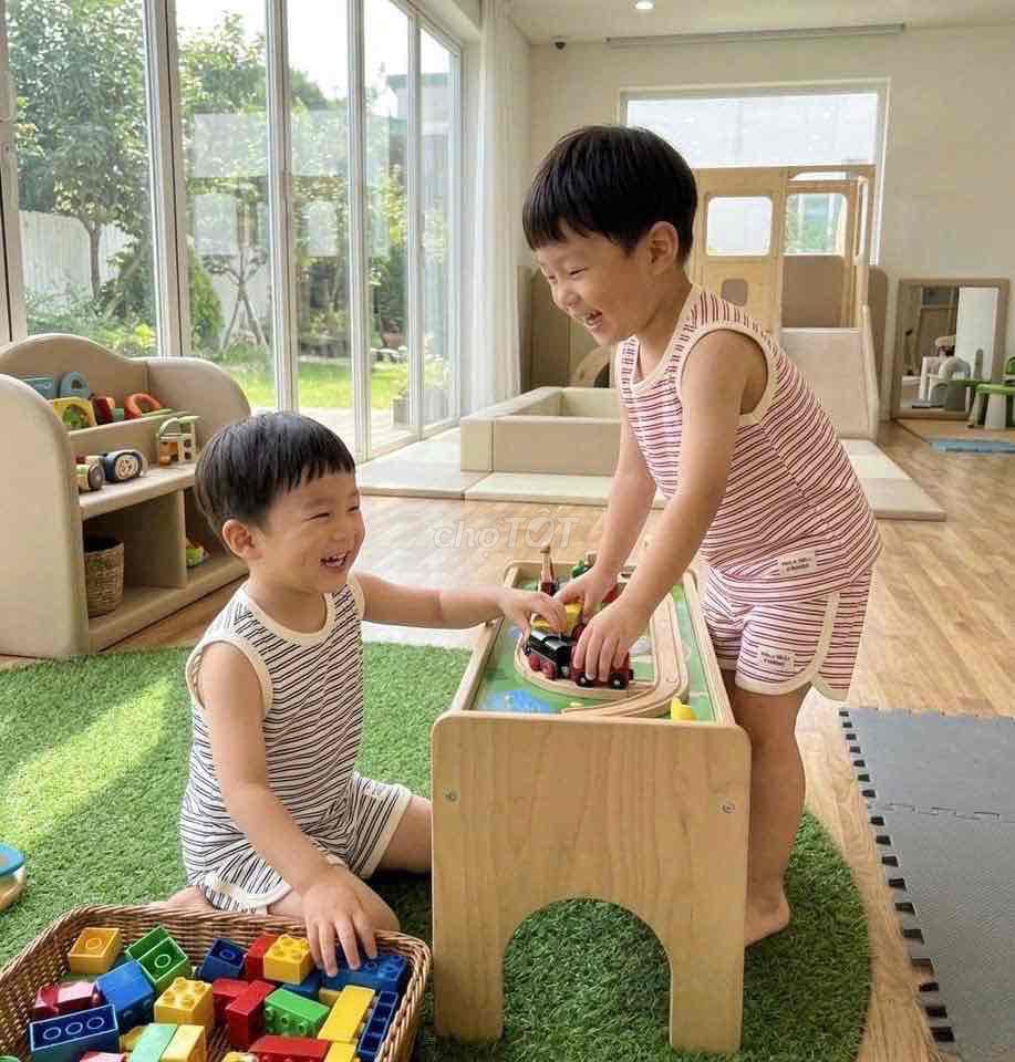 Bộ quần áo trẻ em Molli/Melli Vải. Mua bán Mẹ và bé tại Quận Hoàng Mai Hà Nội được đăng bởi Vuagiay2hand hình 1