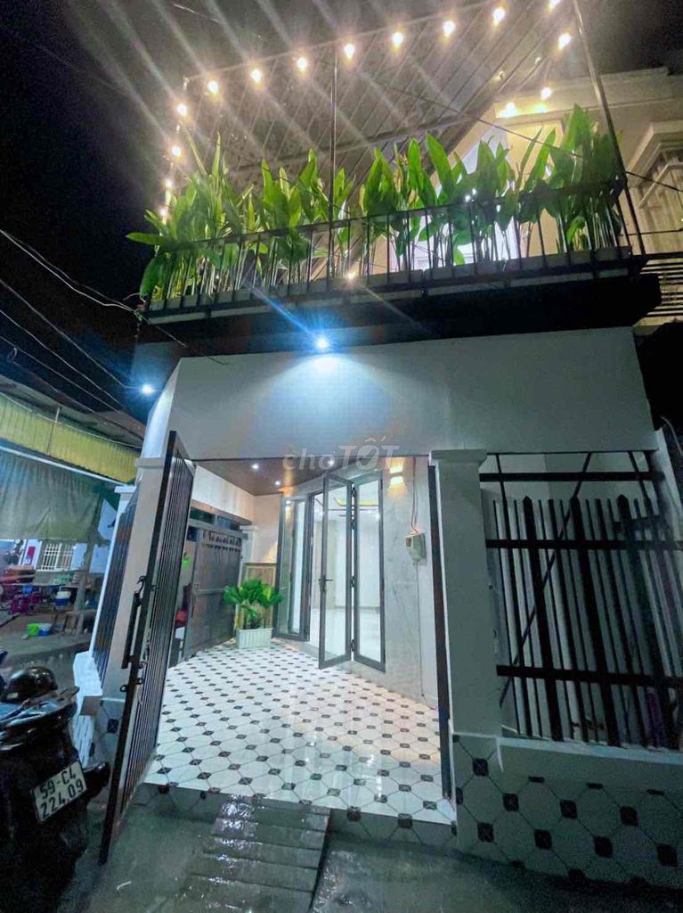 Nhà 2 Lầu sổ riêng Huỳnh Tấn Phát Nhà Bè