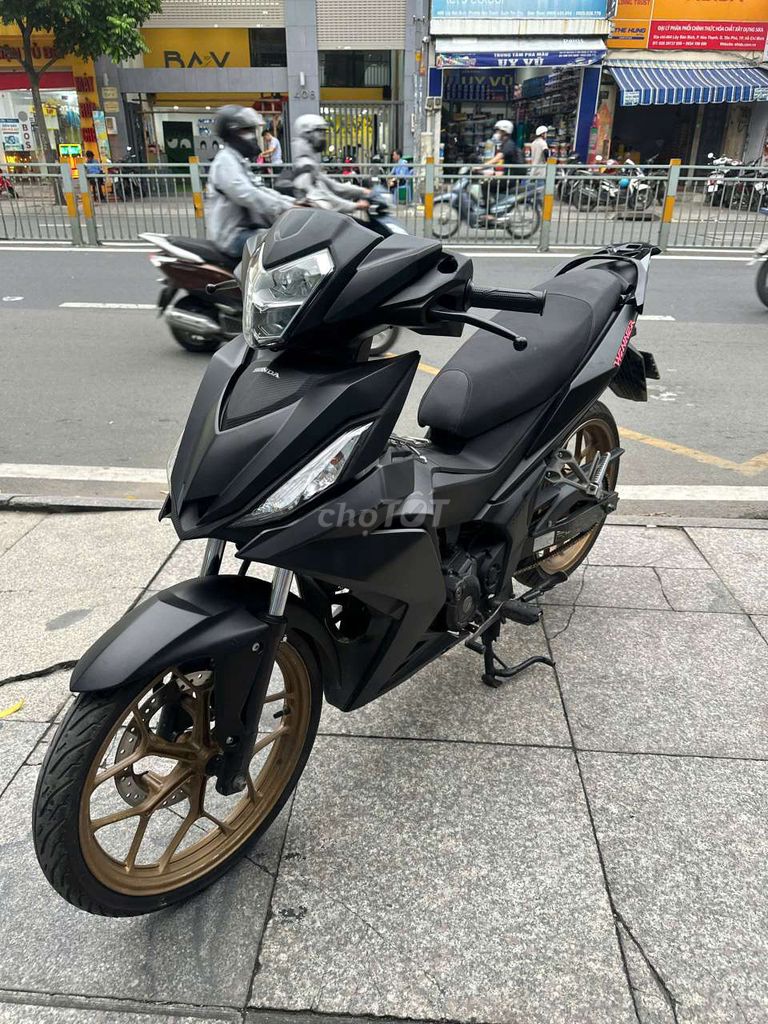Honda winner 2018 mới 90% biển số thành phố. Mua bán Xe máy tại Quận Tân Phú Tp Hồ Chí Minh được đăng bởi Tuanduy hình 1