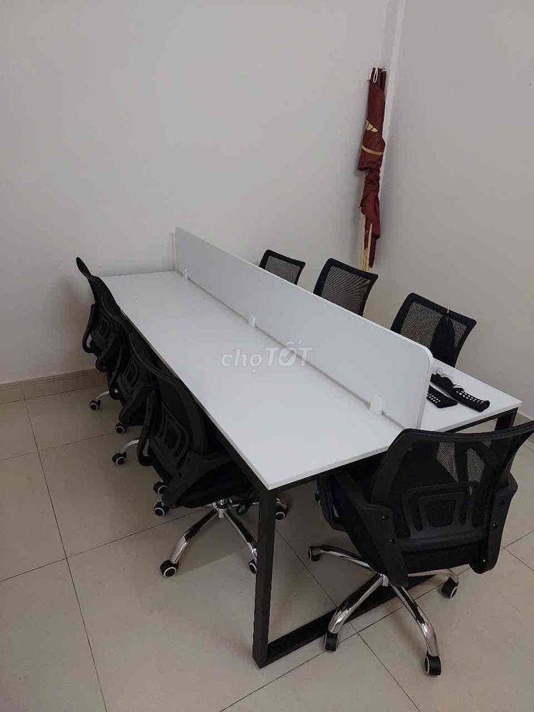 thanh lý bàn ghế vp. Mua bán Đồ dùng văn phòng tại Quận Gò Vấp Tp Hồ Chí Minh được đăng bởi quynh nga  hình 1