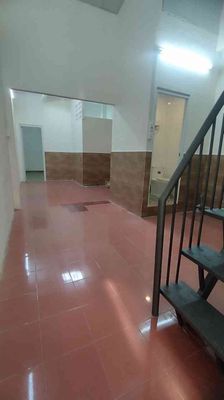 👉 Căn Hộ tập thể Quận 3, - Gần Chợ Nguyễn Văn Trỗi - 3PN - 3.9 tỷ