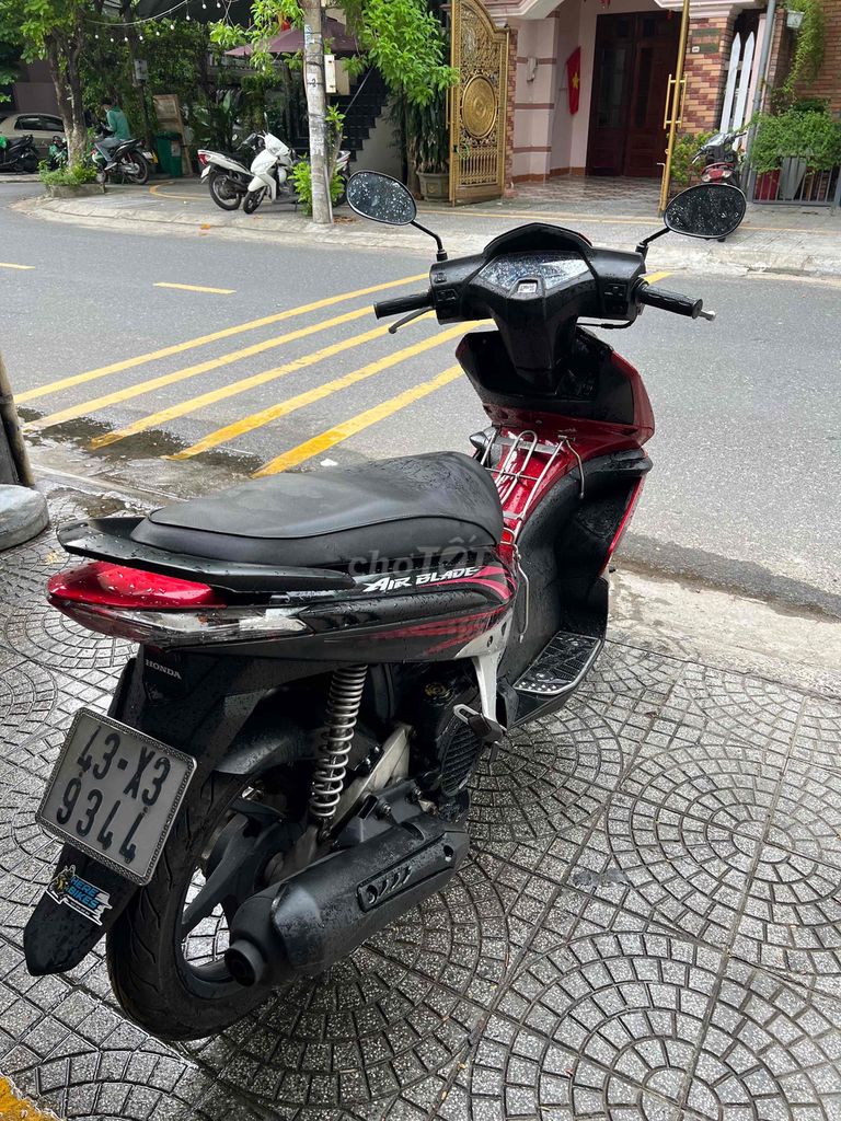 xe đẹp ko dùng cần bán lại. Mua bán Xe máy tại Quận Ngũ Hành Sơn Đà Nẵng được đăng bởi anh tuấn hình 5