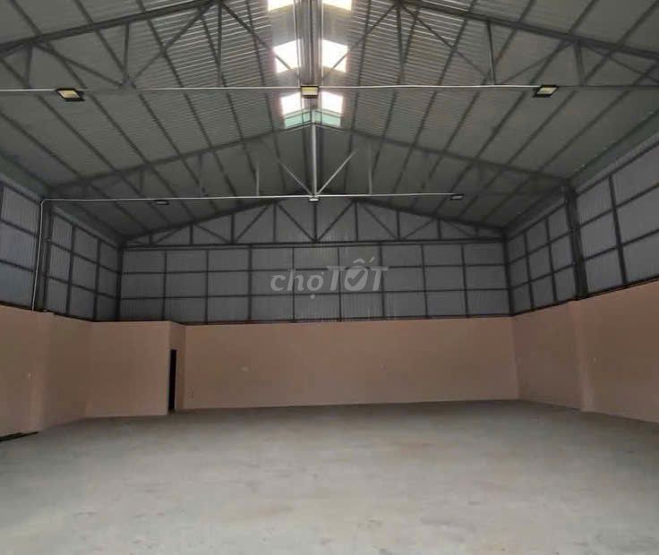 Cho thuê mặt bằng kho bãi Quận 7 DT 800m2 giá chỉ 50tr