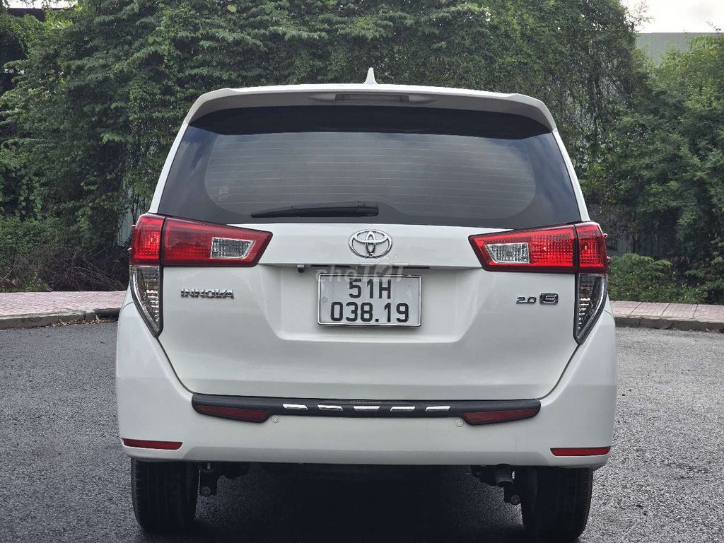 INNOVA 2.0E 2019 MT 105000 км гарантия 1 год