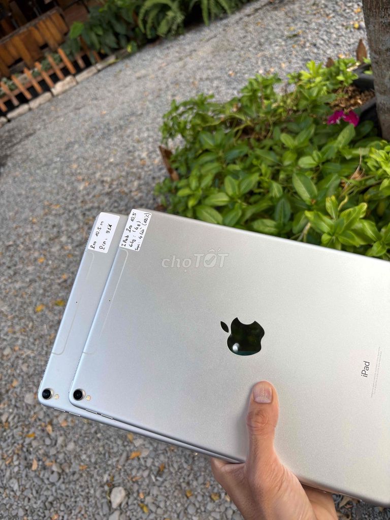 Apple iPad Pro 10.5 64GB Bạc wifi + 4G. Mua bán Máy tính bảng tại Quận Ninh Kiều Cần Thơ được đăng bởi Tâm mobile hình 1