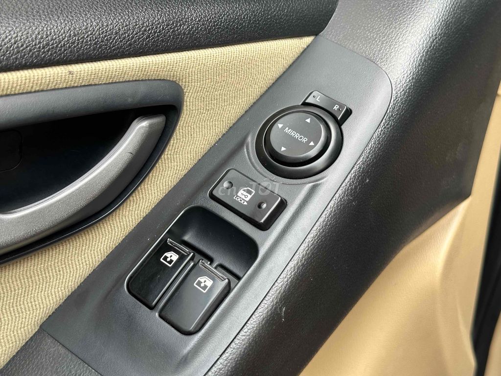 Hyundai Starex máy dầu 2017 9 Chỗ - Gia đình dùng. Mua bán Ô tô tại Quận Bình Tân Tp Hồ Chí Minh được đăng bởi Xe Hồng Minh hình 6