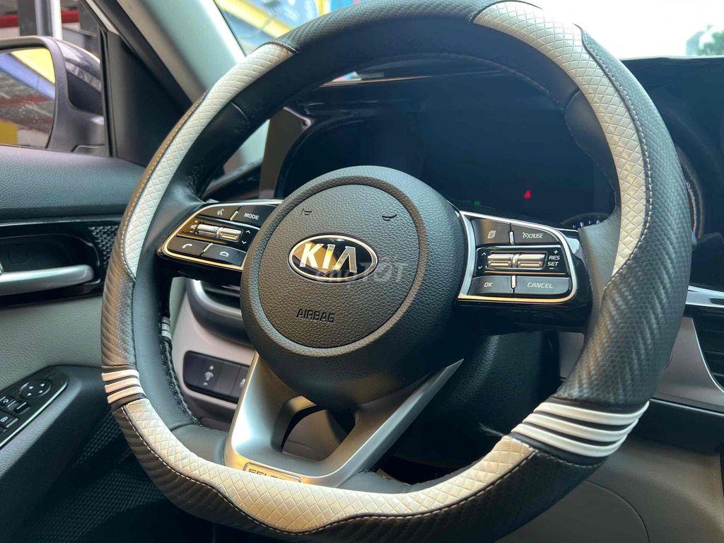 Kia Seltos 2021 1.4T Premium - 15000 km. Mua bán Ô tô tại Quận Tân Phú Tp Hồ Chí Minh được đăng bởi Nguyễn Tân Xe Lướt  hình 4
