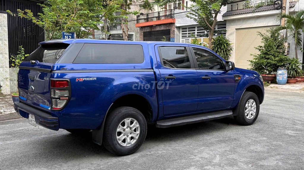 🚘 Ford Ranger XLS – Số tự động – 1 cầu. Sản xuất 2. Mua bán Ô tô tại Thành phố Dĩ An Bình Dương được đăng bởi Huy Luân Auto hình 3
