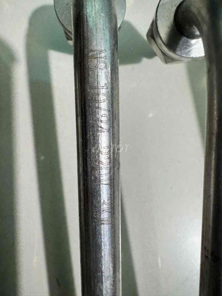 4 thanh nhiệt U quỳ như hình  Tình trạng chưa sử d. Mua bán Phụ tùng xe tại Huyện Nhơn Trạch Đồng Nai được đăng bởi toan nguyen thanh hình 2