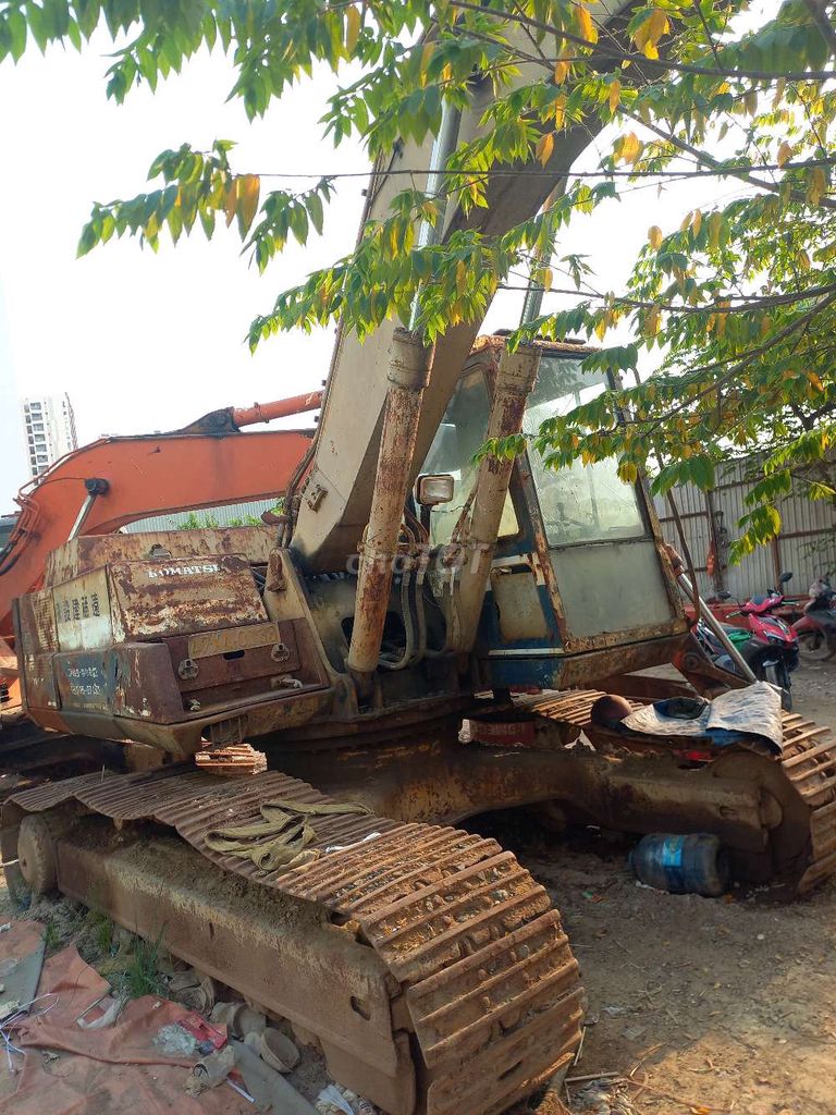 Máy xúc KobelCo 07 1989 Đã sử dụng. Mua bán Phương tiện khác tại Quận Bình Tân Tp Hồ Chí Minh được đăng bởi Dũng xe tải hình 2