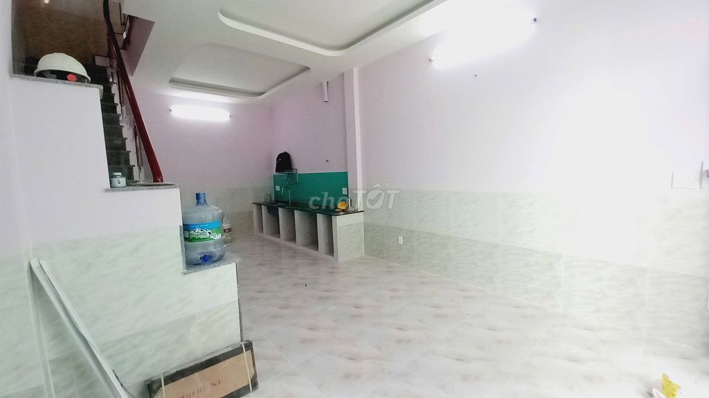 Аренда · 3 комн. · 84 м² · Quận Tân Bình, ул. Đường Nguyễn Phúc Chu