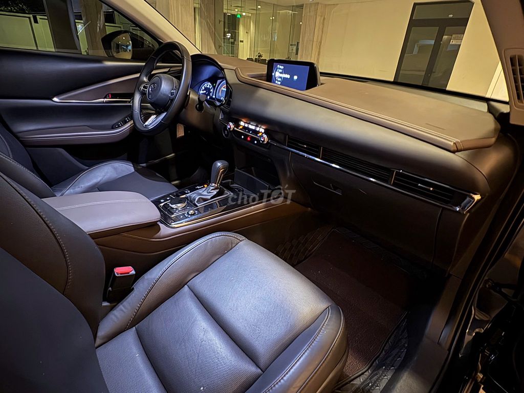 Mazda CX-30 2023 Luxury 2.0 AT - 36000 km. Mua bán Ô tô tại Thành phố Thủ Đức Tp Hồ Chí Minh được đăng bởi Trần Quốc Vũ hình 12