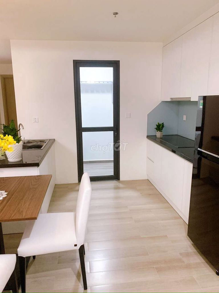 Cho thuê Lumiere Boulevard - 2pn chi 11.5tr bao phí full nội thất, Q9