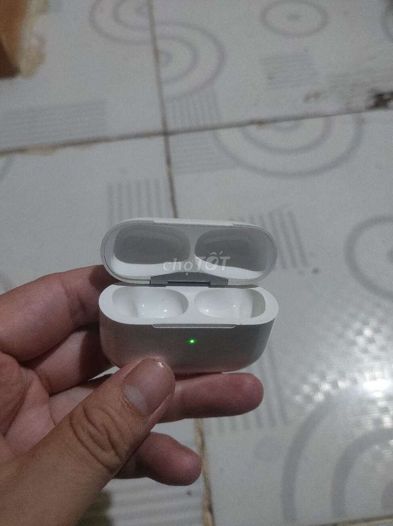 Cần thanh lý hộp sạc airpod pro