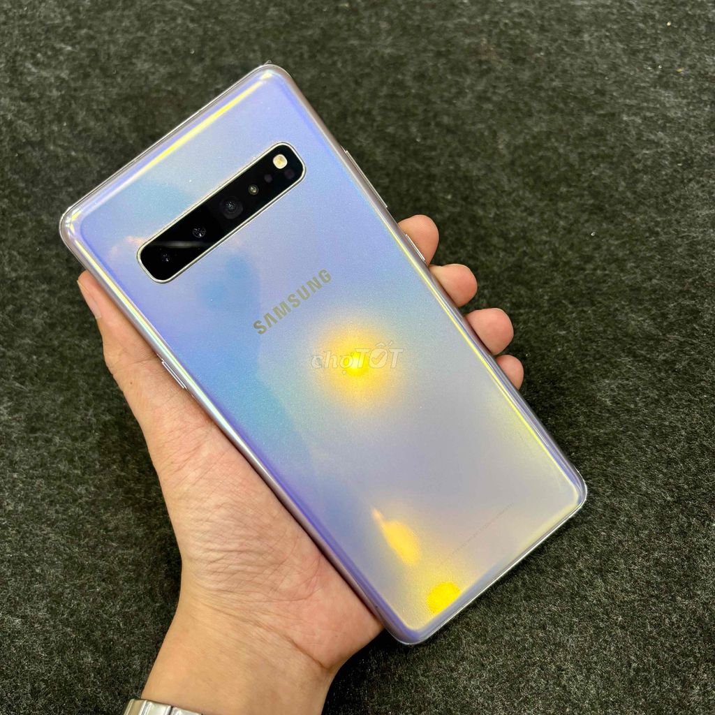 Samsung Galaxy S10 5G 256Gb Đa Sắc. Mua bán Điện thoại tại Quận Liên Chiểu Đà Nẵng được đăng bởi Lê Thị Thi hình 1