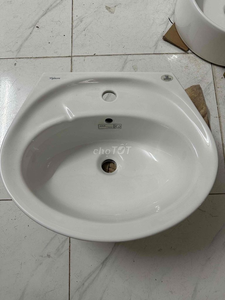 Bồn rửa mặt Sứ Trắng. Mua bán Thiết bị vệ sinh, nhà tắm tại Quận 5 Tp Hồ Chí Minh được đăng bởi Trần Lâm Như hình 1