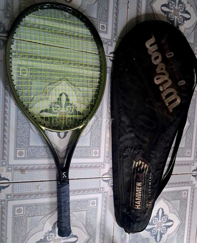 Vợt tennis Wilson Hammer 2.7 Titanium. Mua bán Đồ thể thao, Dã ngoại tại Quận 4 Tp Hồ Chí Minh được đăng bởi Khánh Ngân hình 1