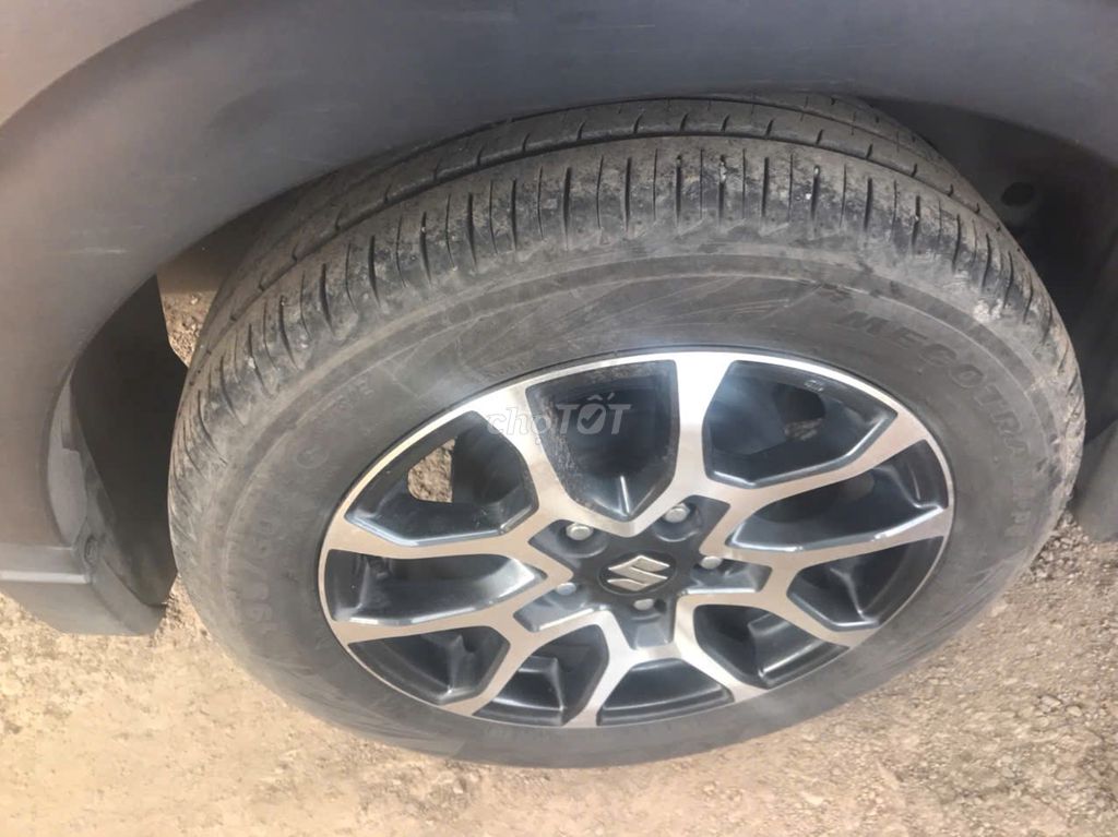 Suzuki XL7 sx 2023 số tự động màu cam,. Mua bán Ô tô tại Quận 12 Tp Hồ Chí Minh được đăng bởi Xuân Trường hình 6