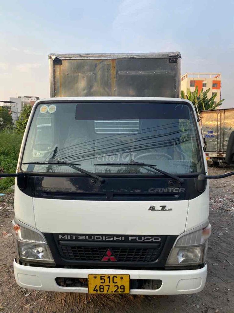 MlTSUBlSHl CANTER 2014 thùng kín dai 4m4 tải 1 t7. Mua bán Xe tải, xe ben tại Thành phố Thủ Đức Tp Hồ Chí Minh được đăng bởi tran Hong Thuy hình 2