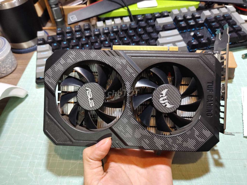 Vga 4070 và 1660ti