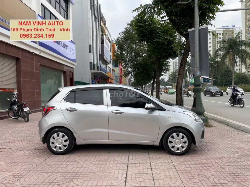 Hyundai Grand i10 2015 - chính chủ không khoan đục