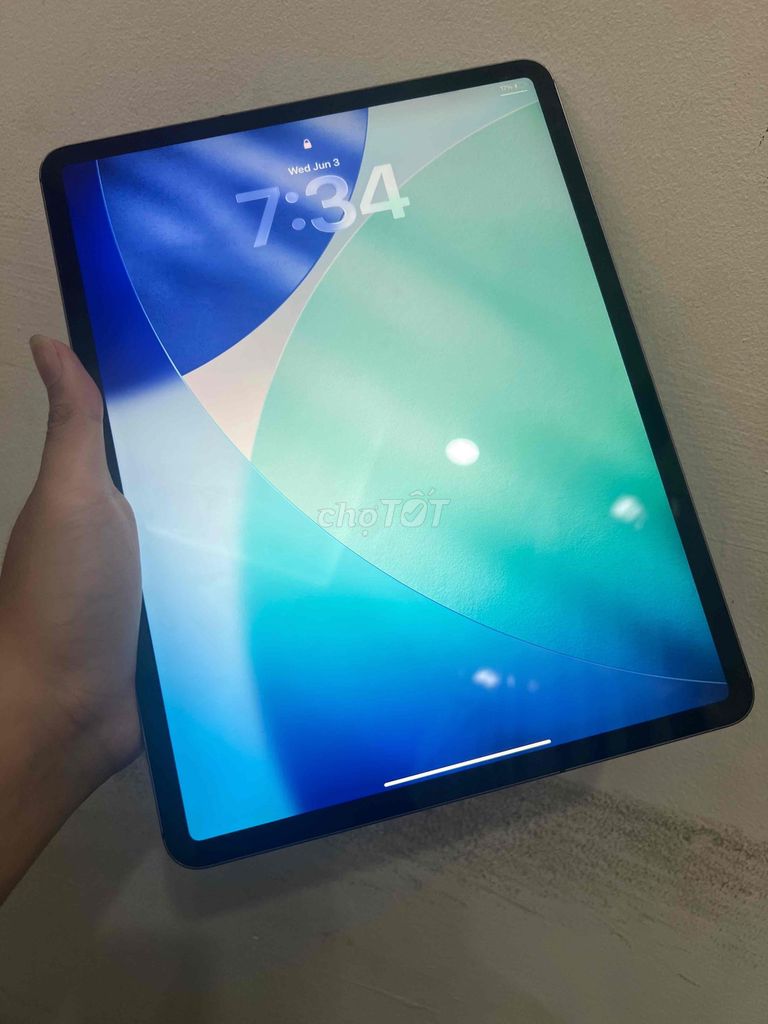 iPad Pro 12.9 2018” 256GB sử dụng sim tiện lợi. Mua bán Máy tính bảng tại Quận Tân Bình Tp Hồ Chí Minh được đăng bởi TechCare hình 1