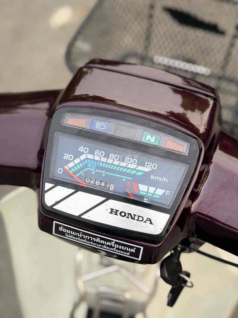 Honda Dream Thái Nâu Trắng. Mua bán Xe máy tại Huyện Củ Chi Tp Hồ Chí Minh được đăng bởi HuỳnhLâm Bổn hình 16