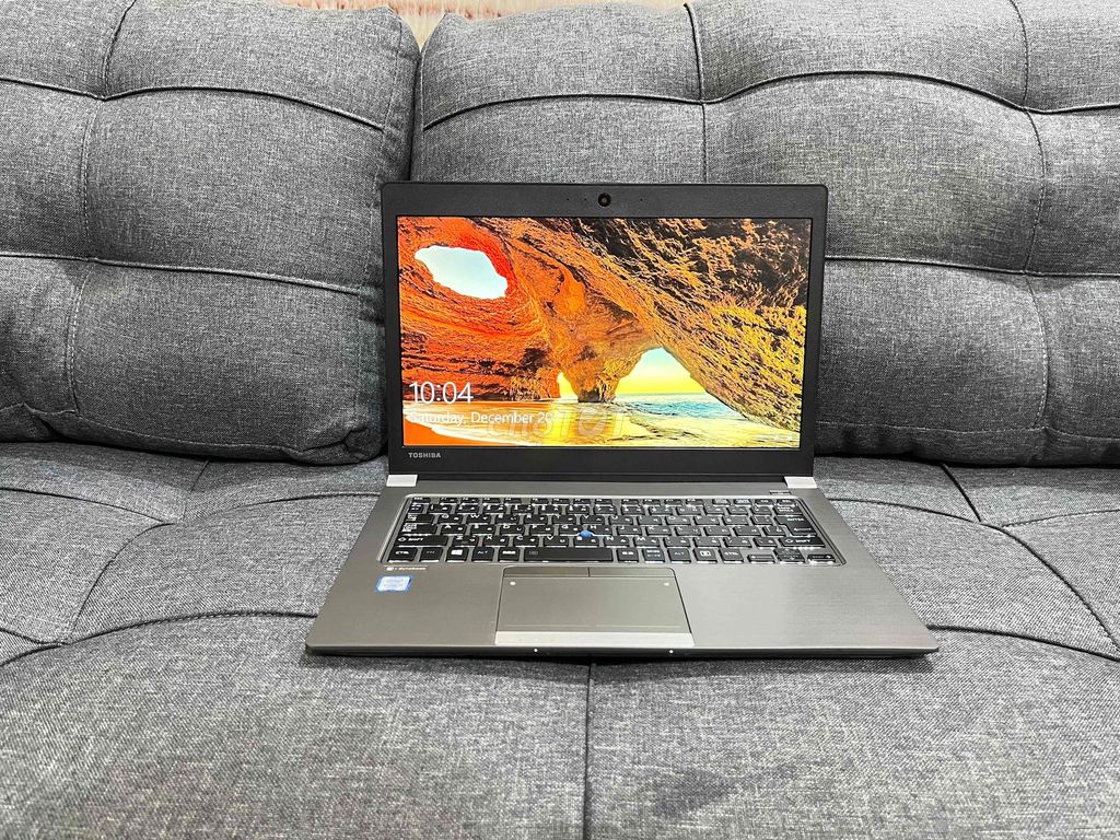 Toshiba RZ63/CS i7gen6/8GB/128GB. Mua bán Laptop tại Thành phố Biên Hòa Đồng Nai được đăng bởi Laptop Nhật hình 1