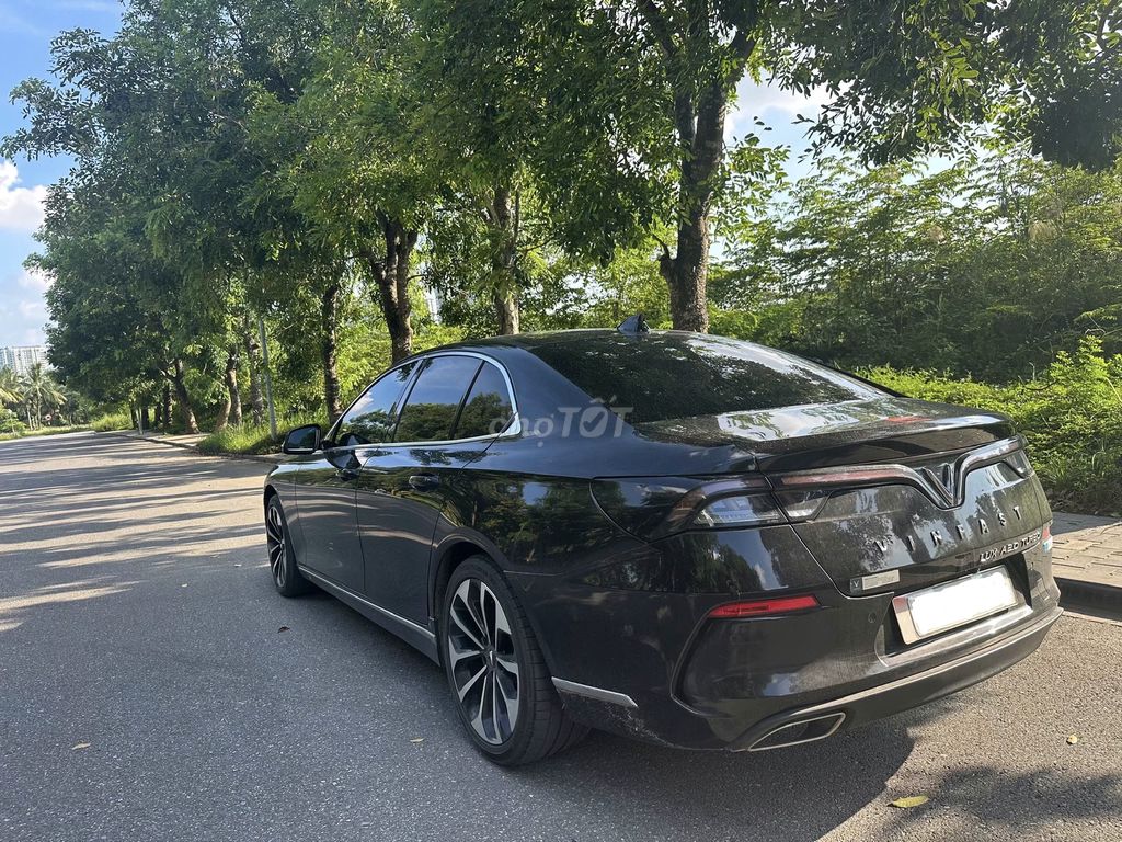 VinFast Lux A2.0 2020 Premium 2.0 AT - 72000 km. Mua bán Ô tô tại Huyện Văn Giang Hưng Yên được đăng bởi Thai Son hình 3