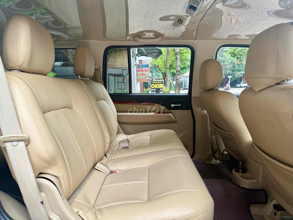 Ford Everest 2010 2.5L 4x2 AT - 146000 km. Mua bán Ô tô tại Thành phố Biên Hòa Đồng Nai được đăng bởi Peacemaker hình 10