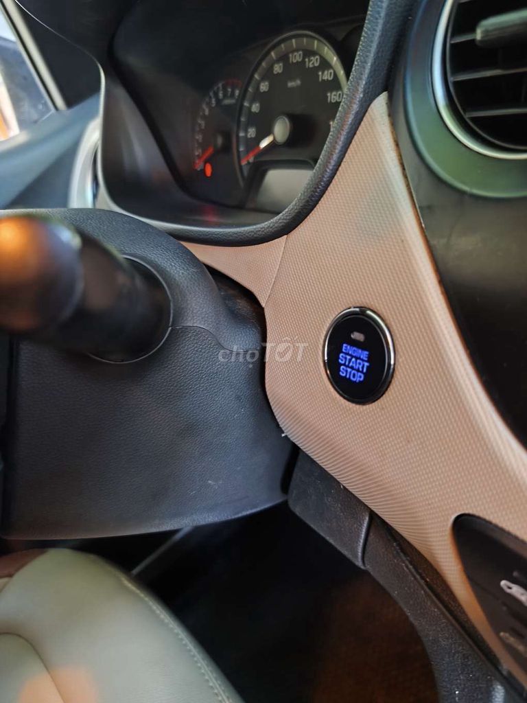 2019 1.2 MT - 85000 km. Chính chủ nữ đi. 220tr. Mua bán Ô tô tại Quận Liên Chiểu Đà Nẵng được đăng bởi Hoan hình 5