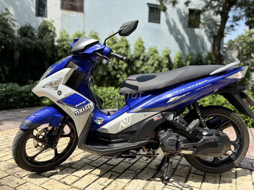 🤩Yamaha Nouvo 6 Fi, xanh GP, xe zin keng Bảo hành