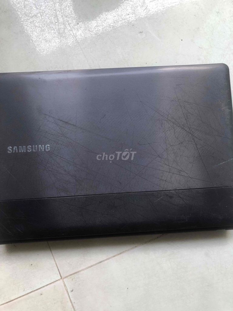 Samsung NP300E4C Đen Windows 8. Mua bán Laptop tại Huyện Bình Chánh Tp Hồ Chí Minh được đăng bởi Trung Hiếu hình 1