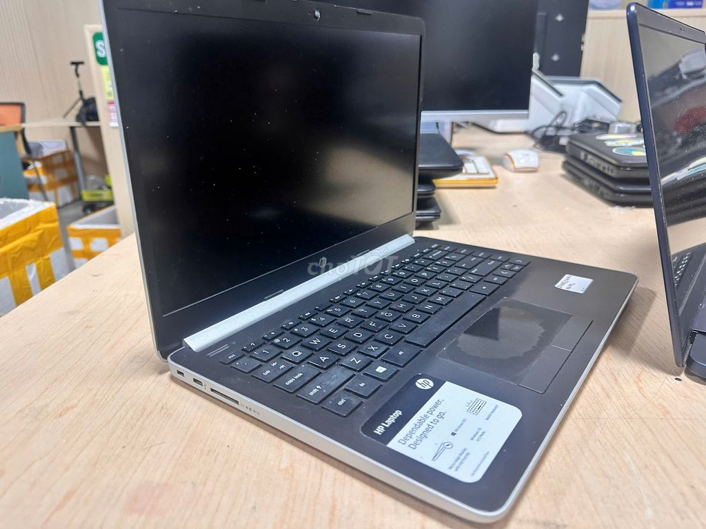 Laptop mõng nhẹ I3 i5 đời 7 và 8 cao cấp pin mới. Mua bán Laptop tại Quận Hải Châu Đà Nẵng được đăng bởi Lương Phước Hữu hình 1