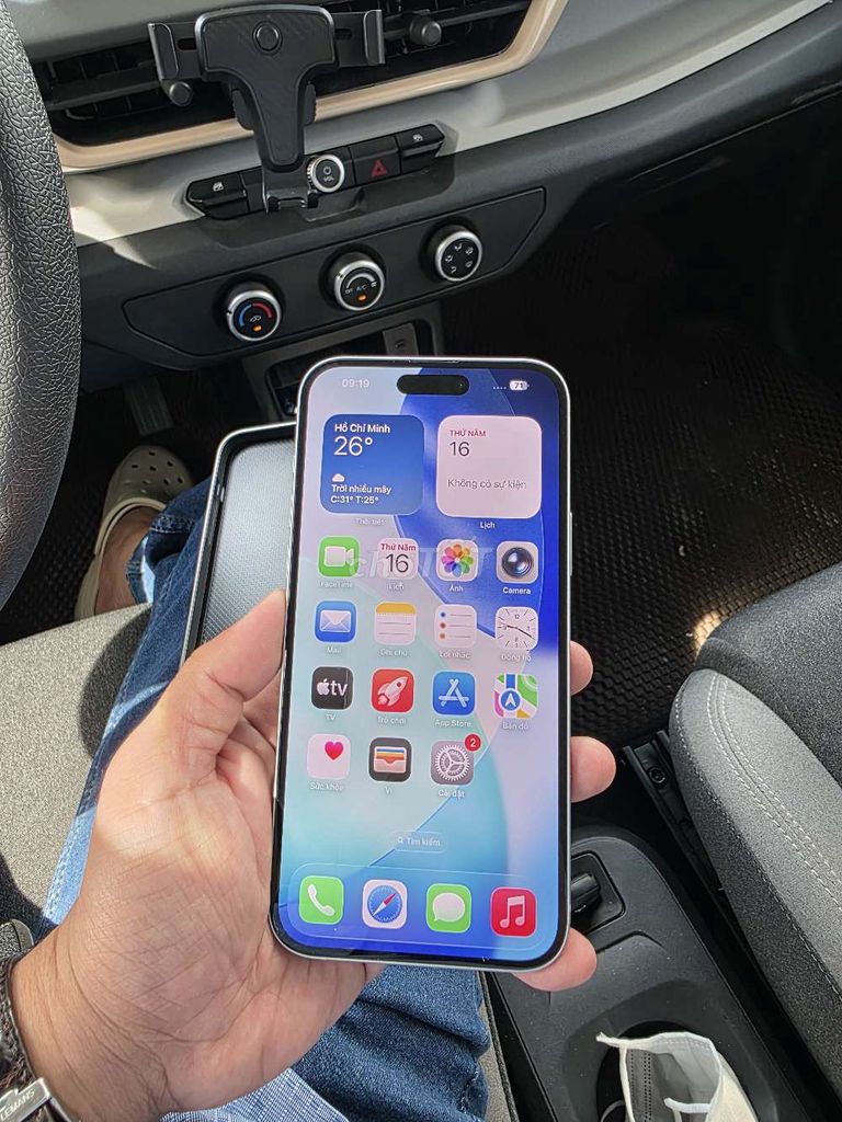 Iphone 15 plus hàng Việt Nam. Mua bán Điện thoại tại Huyện Châu Thành An Giang được đăng bởi Lê Minh Khoa hình 1