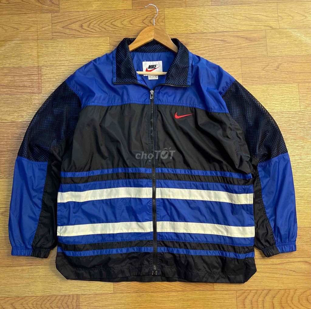 Áo khoác Nike 90s Chính Hãng. Mua bán Quần áo tại Huyện Ea H'leo Đắk Lắk được đăng bởi Vi Linh hình 1