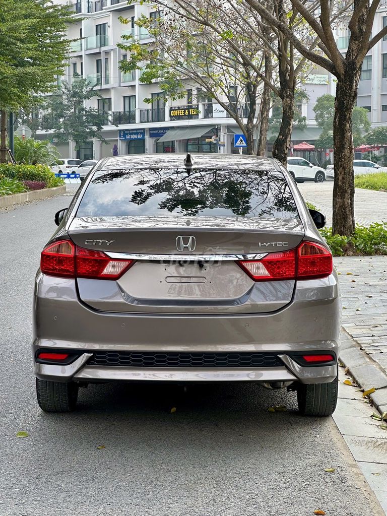 Honda City 2017 1.5CVT Nâu 100000 km. Mua bán Ô tô tại Quận Thanh Xuân Hà Nội được đăng bởi Nguyễn Huy Hoàng Đức hình 14