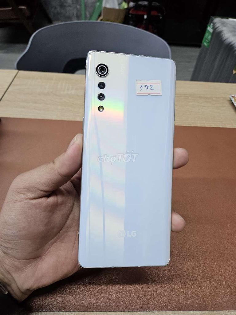 LG Velvet Trắng. Mua bán Điện thoại tại Thành phố Thuận An Bình Dương được đăng bởi CỬA HÀNG ĐT CƯƠNG SAM SUNG BÌNH DƯƠNG hình 1