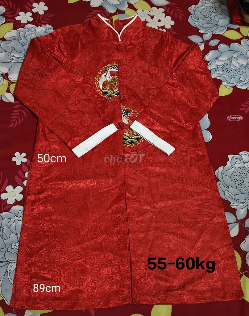 Áo dài cách tân Nam Vải gấm Đỏ 55-60kg. Mua bán Quần áo tại Quận 8 Tp Hồ Chí Minh được đăng bởi Tùng Nguyên  hình 1