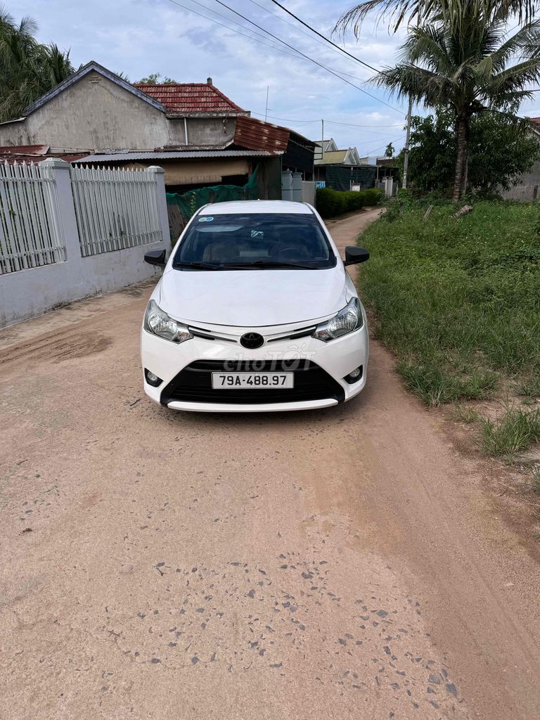 Vios 2015 MT cần bán