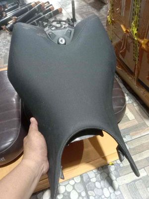 Yên xe máy R15V3 Da Đen Đã sử dụng