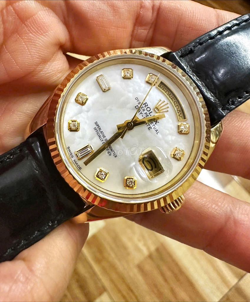 Rô. Lết. Day.Date, sử dụng máy cal.3035 Thuỵ Sỹ.GL