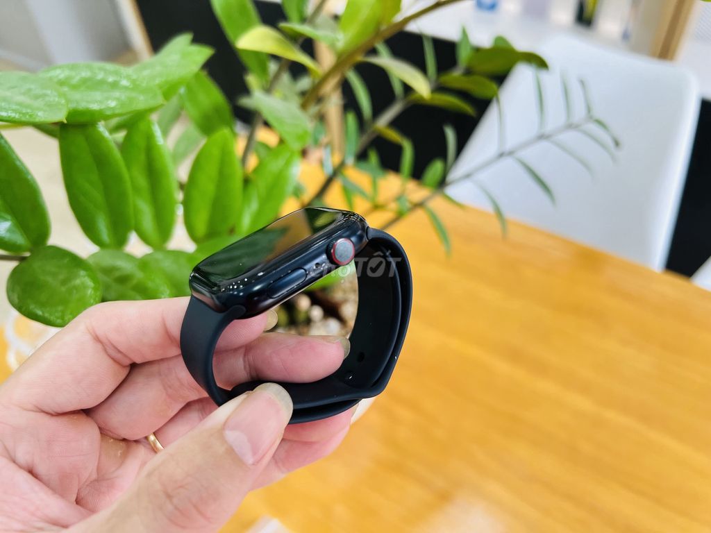 Apple Watch S7 45mm LTE 99%