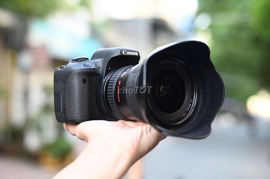 Máy ảnh Canon 750D + Lens  EF 17-40mm f/4L USM. Mua bán Máy ảnh, Máy quay tại Quận Gò Vấp Tp Hồ Chí Minh được đăng bởi Chính Nguyễn hình 1