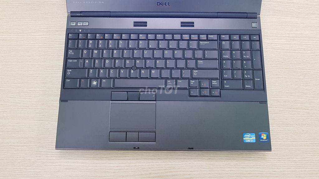 DỌN KHO, XẢ DELL M4600 I7 QM, VGA 2GB SIÊU RẺ 4TR9