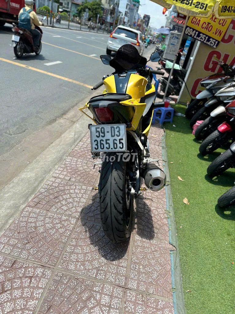 R15 155cc 2018 bs 59d3-36565. Mua bán Xe máy tại Quận Phú Nhuận Tp Hồ Chí Minh được đăng bởi Thanh Hùng xebachin  hình 3