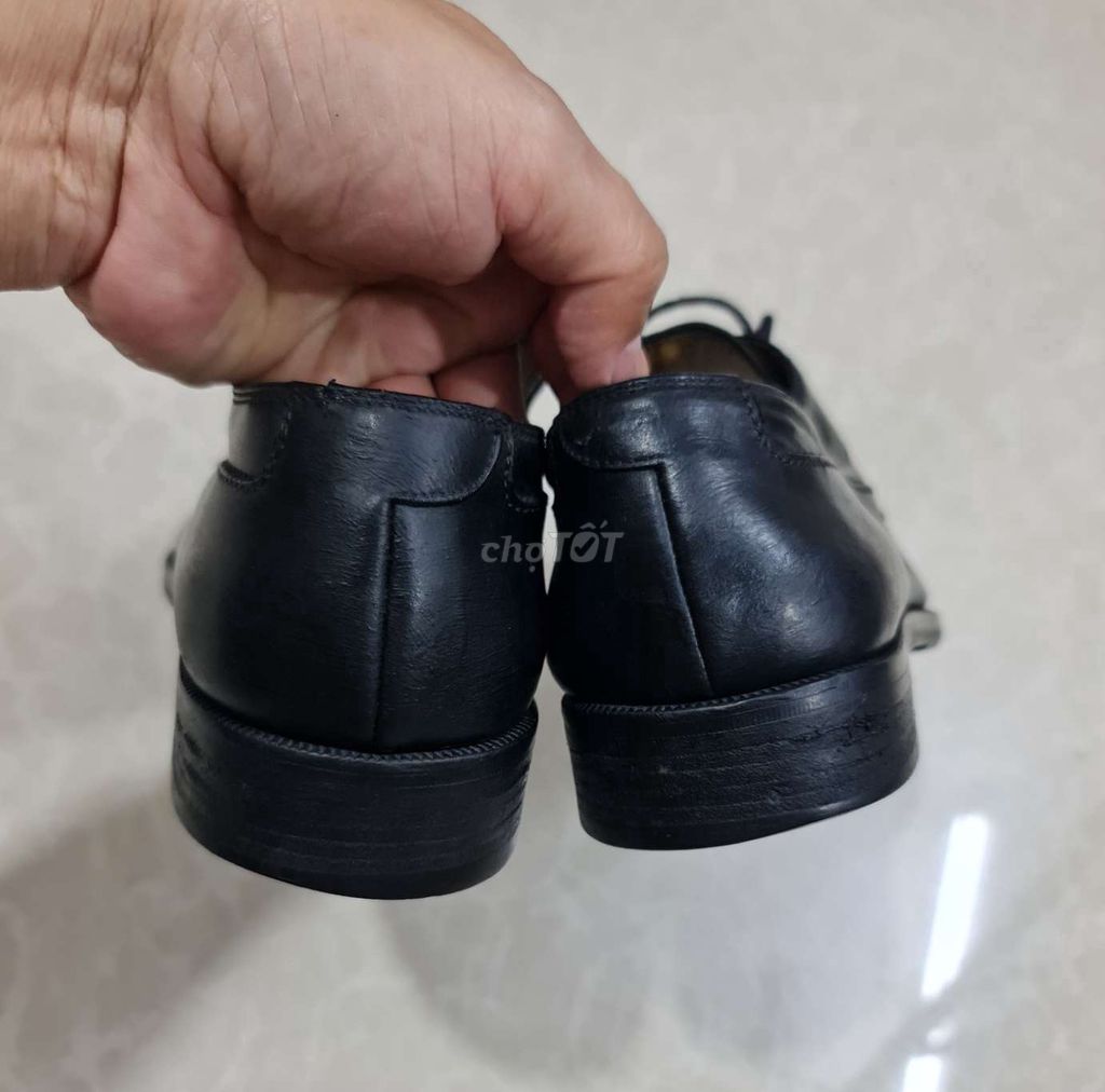 Bally sz 42 giầy tuyển.. Mua bán Giày dép tại Quận Gò Vấp Tp Hồ Chí Minh được đăng bởi Anh Ba  Hàng hiệu tuyển Chuyên bán Online uy tín hình 6