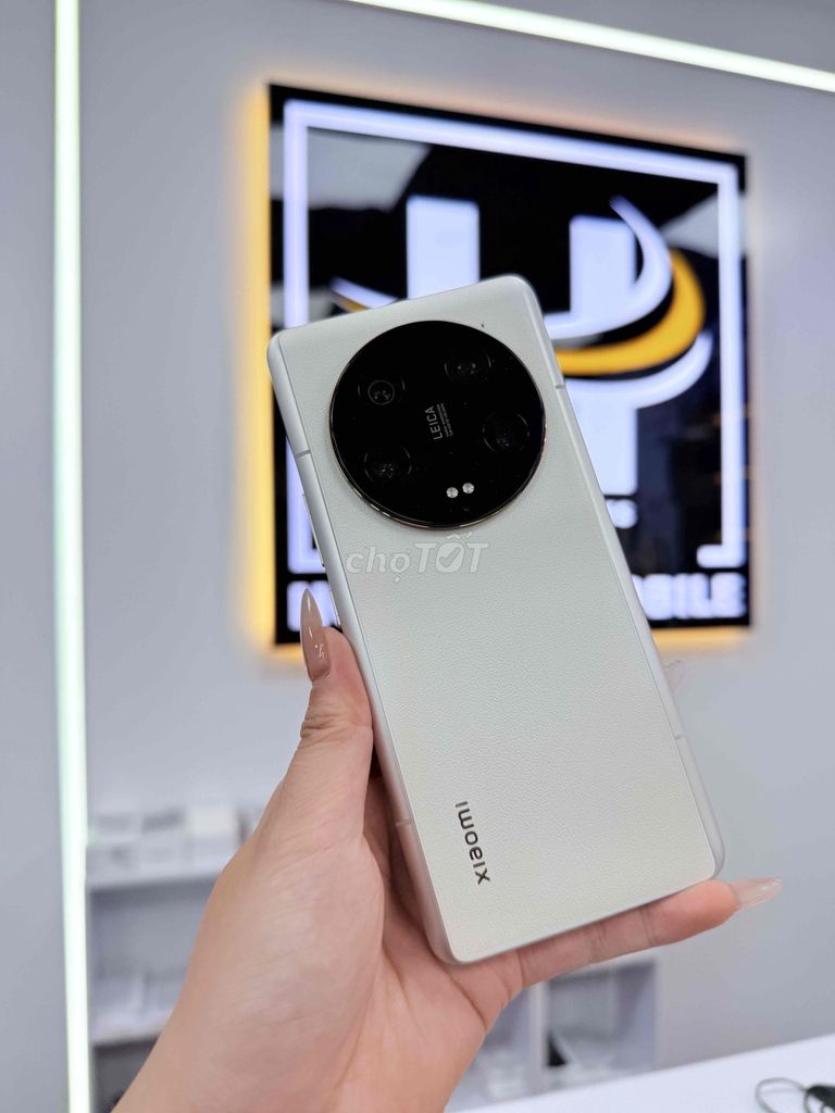 XIAOMI MI 13 ULTRA-BẢN 12/256G-ROM QT-Full TV. Mua bán Điện thoại tại Thành phố Biên Hòa Đồng Nai được đăng bởi Mobile Di Động Biên Hoà hình 1
