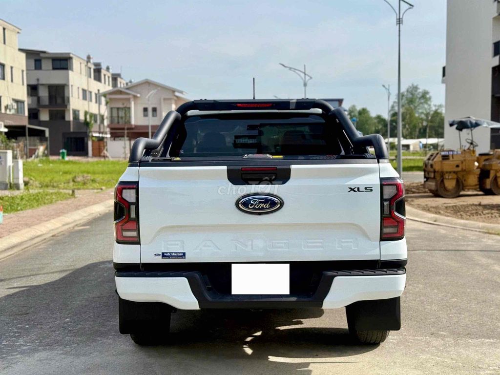 Ford Ranger XLS Trắng. Mua bán Ô tô tại Quận Cái Răng Cần Thơ được đăng bởi Nguyễn Nhân  hình 3